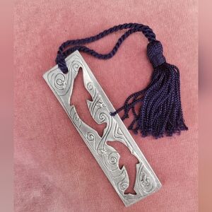 1997 Seagull Canada Rare Dolphin Pewter Dolphin Bookmark with Navy/purple Tassel